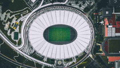 -体坛魔幻夜，NBA绝杀、三镇冰凉、药厂躺枪，马赛更衣室为何发声？